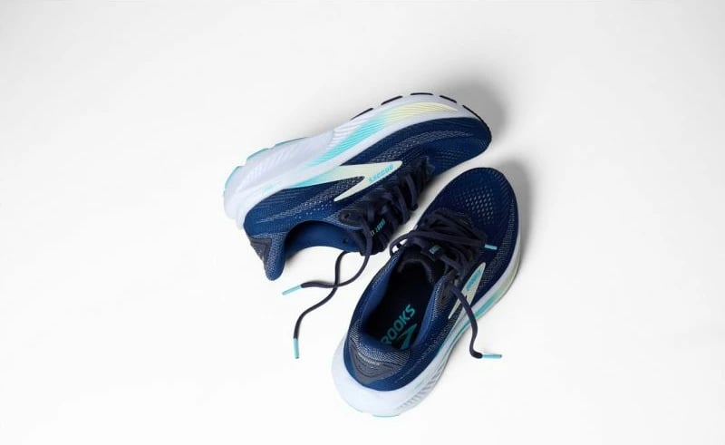 Atlete vrapimi për femra Yakimasport, blu Atlete vrapimi për femra Yakimasport, blu