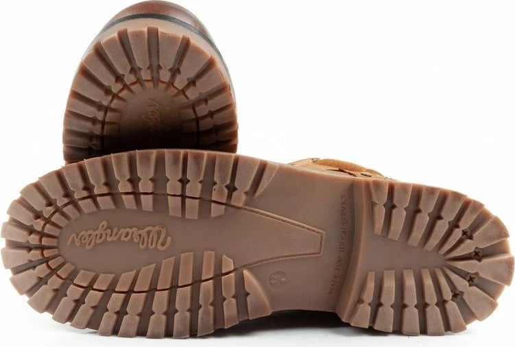 Çizme meshkujsh Wrangler, kafe