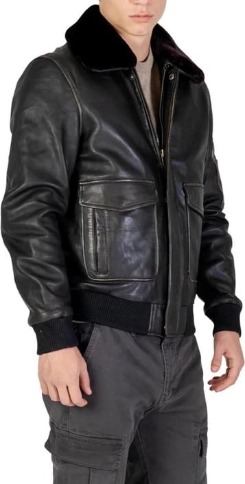 Jakne meshkuj Yos, kafe