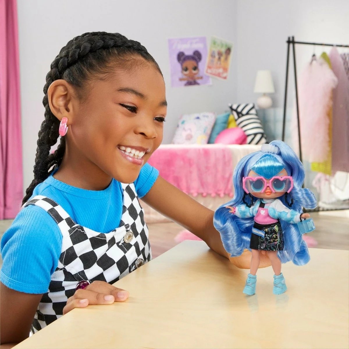 Kukull L.O.L. Surprise Tweens Ellie Fly, 16.5 cm, me aksesorë, Blu