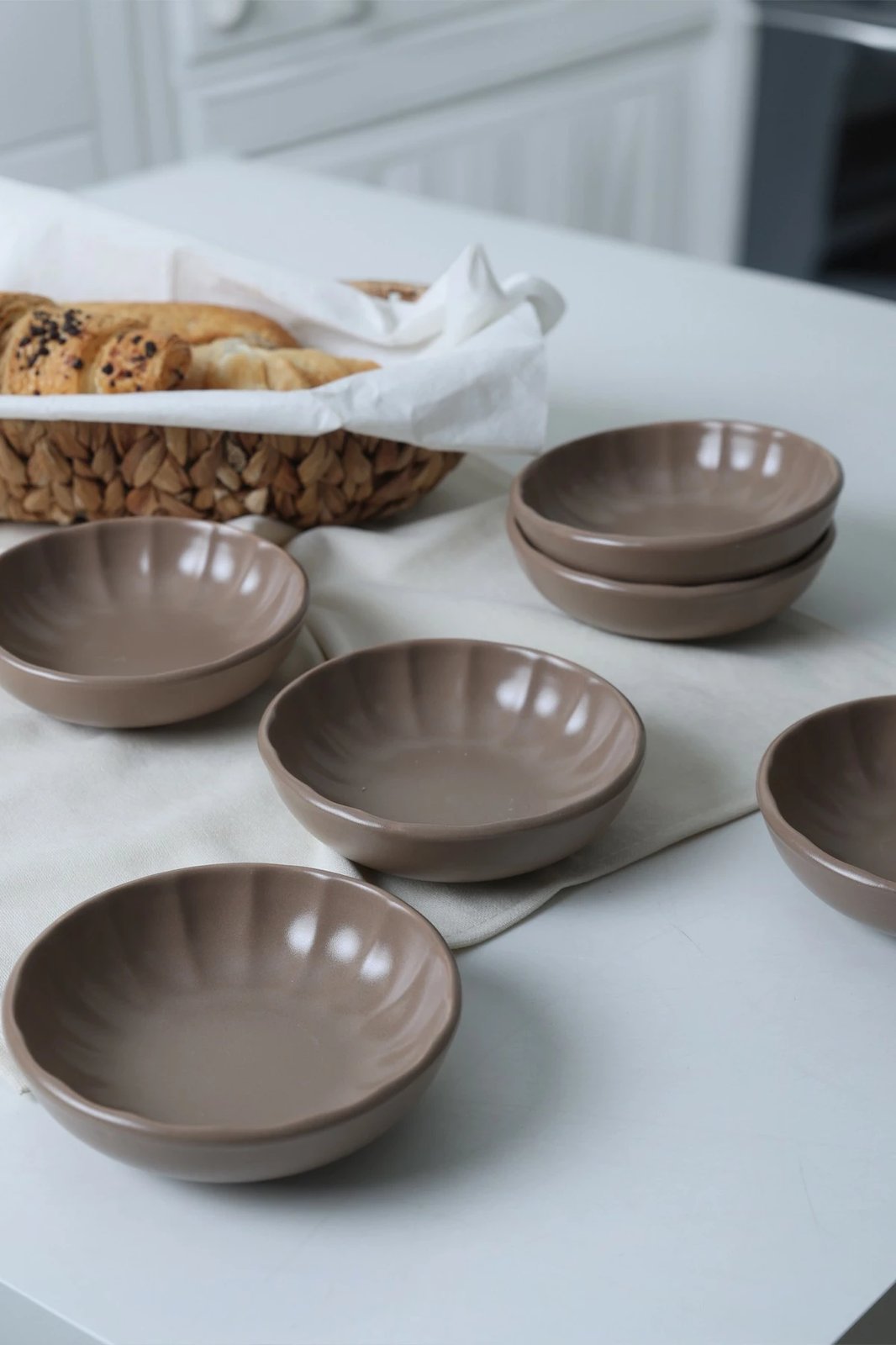 Set pjatash të vogla për meze (6 copë), ngjyrë mink, Hermia Concept, X00019043 Set pjatash të vogla për meze (6 copë), ngjyrë mink, Hermia Concept, X00019043