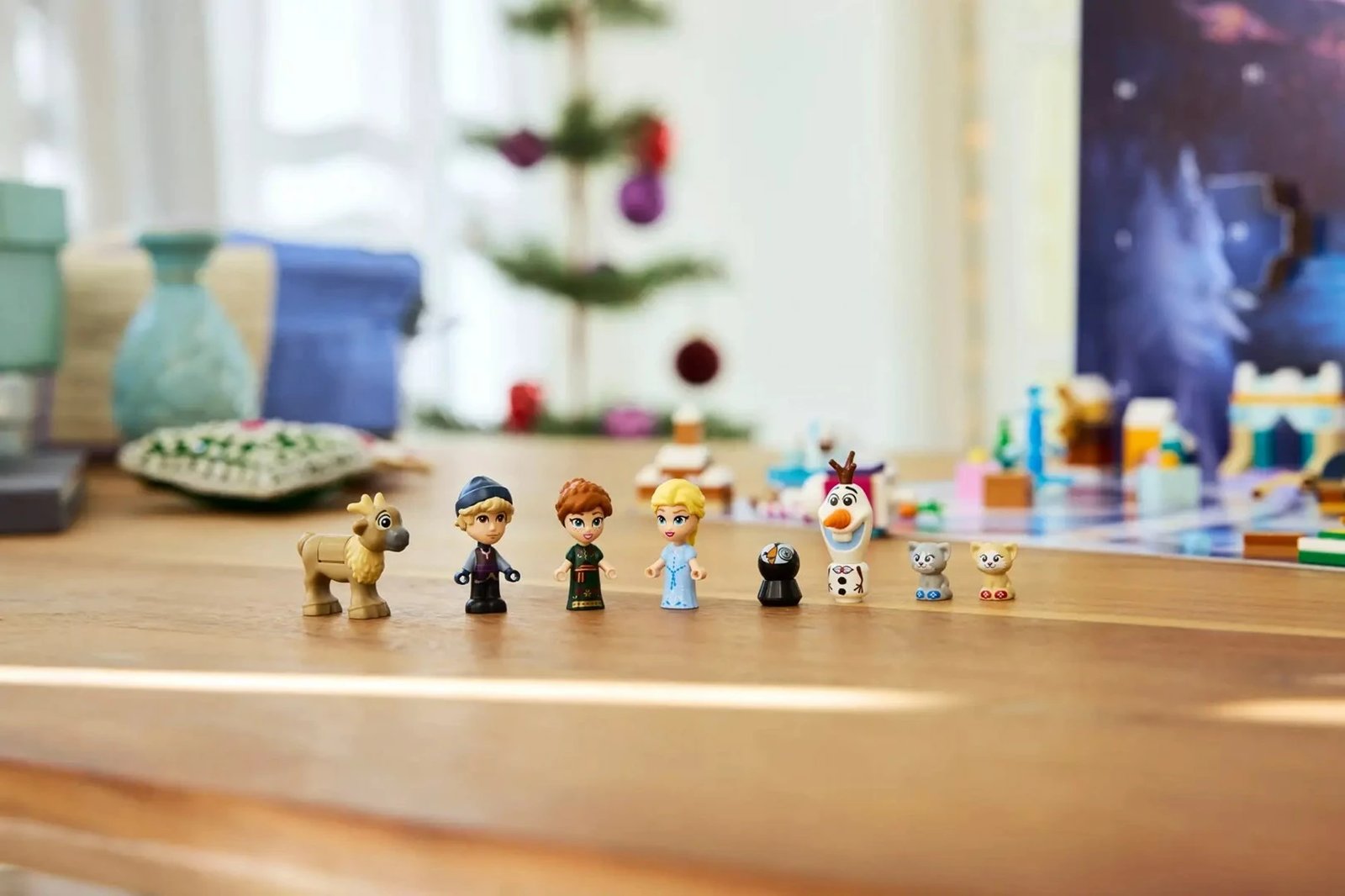 Kalendar adventi LEGO Disney 43273, 231 pjesë, 4 minifigura, Frozen