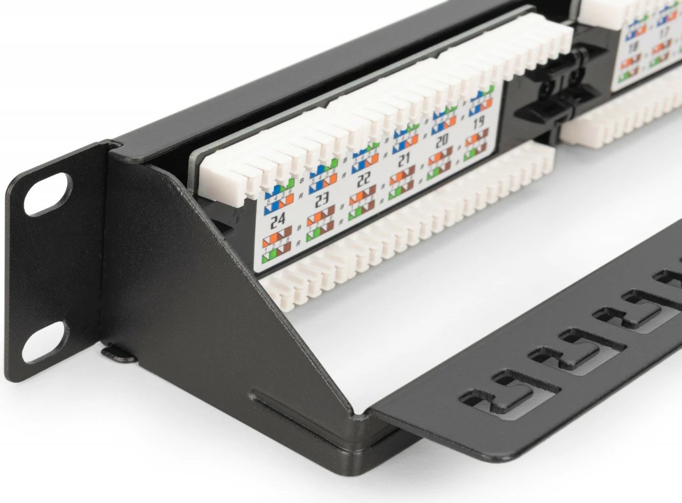 Patch Panel, Digitus DN-91624U-CR, 19" 1U, 24x RJ45 CAT 6 UTP, LSA vertikal me udhëzues kabllosh dhe fusha etiketime, e zezë