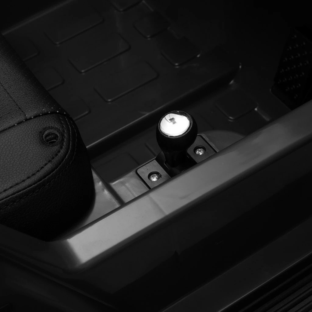 makinë elektrike për fëmijë, Baby Mix, Mercedes-Benz G63 AMG, 12V 4.5Ah, 2x30W, telekomandë 2.4G, USB Bluetooth radio, e zezë