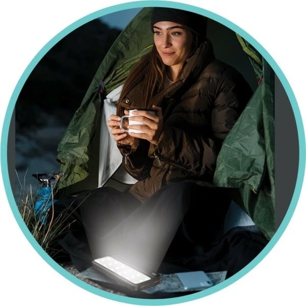 Powerbank Rebeltec P10 LCDPD 10,000mAh me llampë LED, 22.5W, e zezë