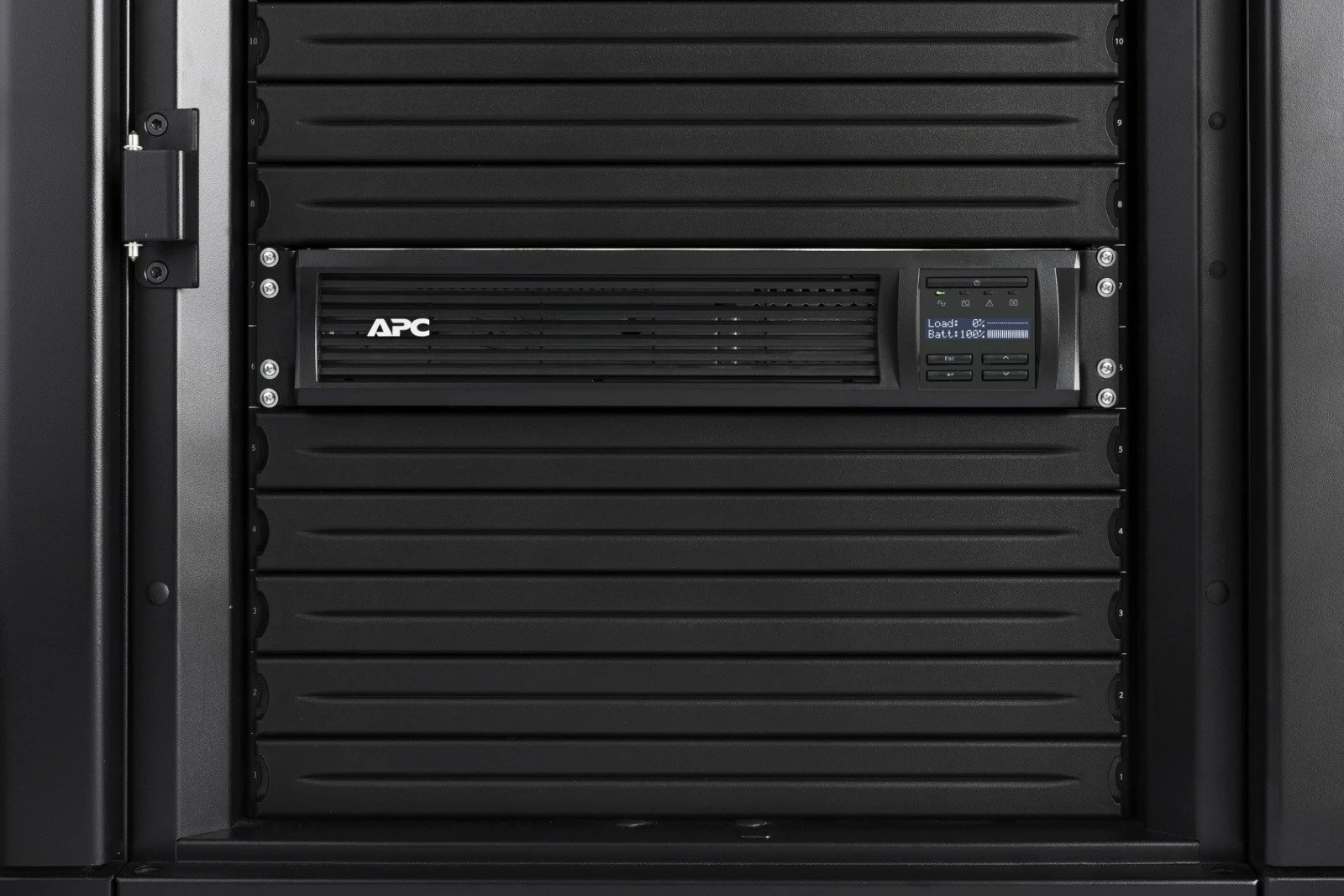 Kasë UPS APC SMT750RMI2UC, 750VA/500W, 2U, SmartConnect, zi/argjendtë