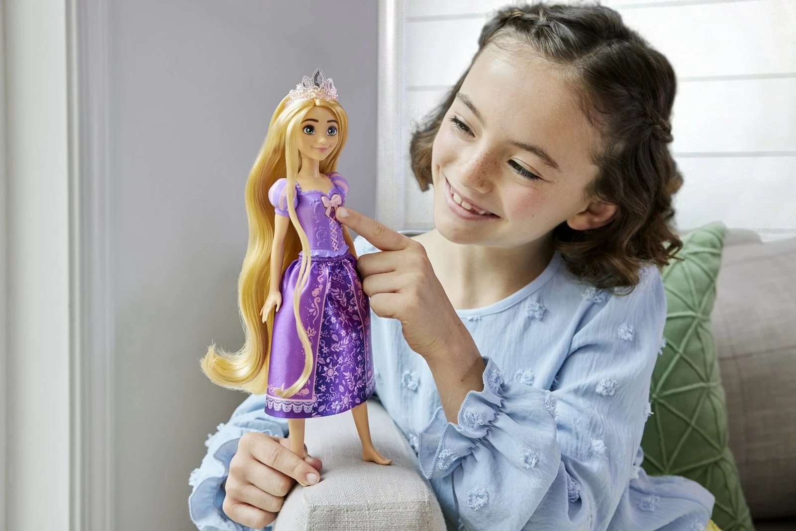 Kukull mode Disney Princess Rapunzel që këndon, MATTEL, 249243, shumëngjyrëshe