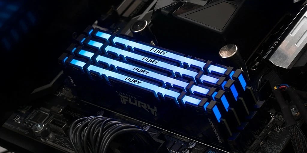 RAM Memorje Kingston FURY Renegade RGB 64GB (4x16GB) 3600MT/s DDR4 RAM Memorje Kingston FURY Renegade RGB 64GB (4x16GB) 3600MT/s DDR4