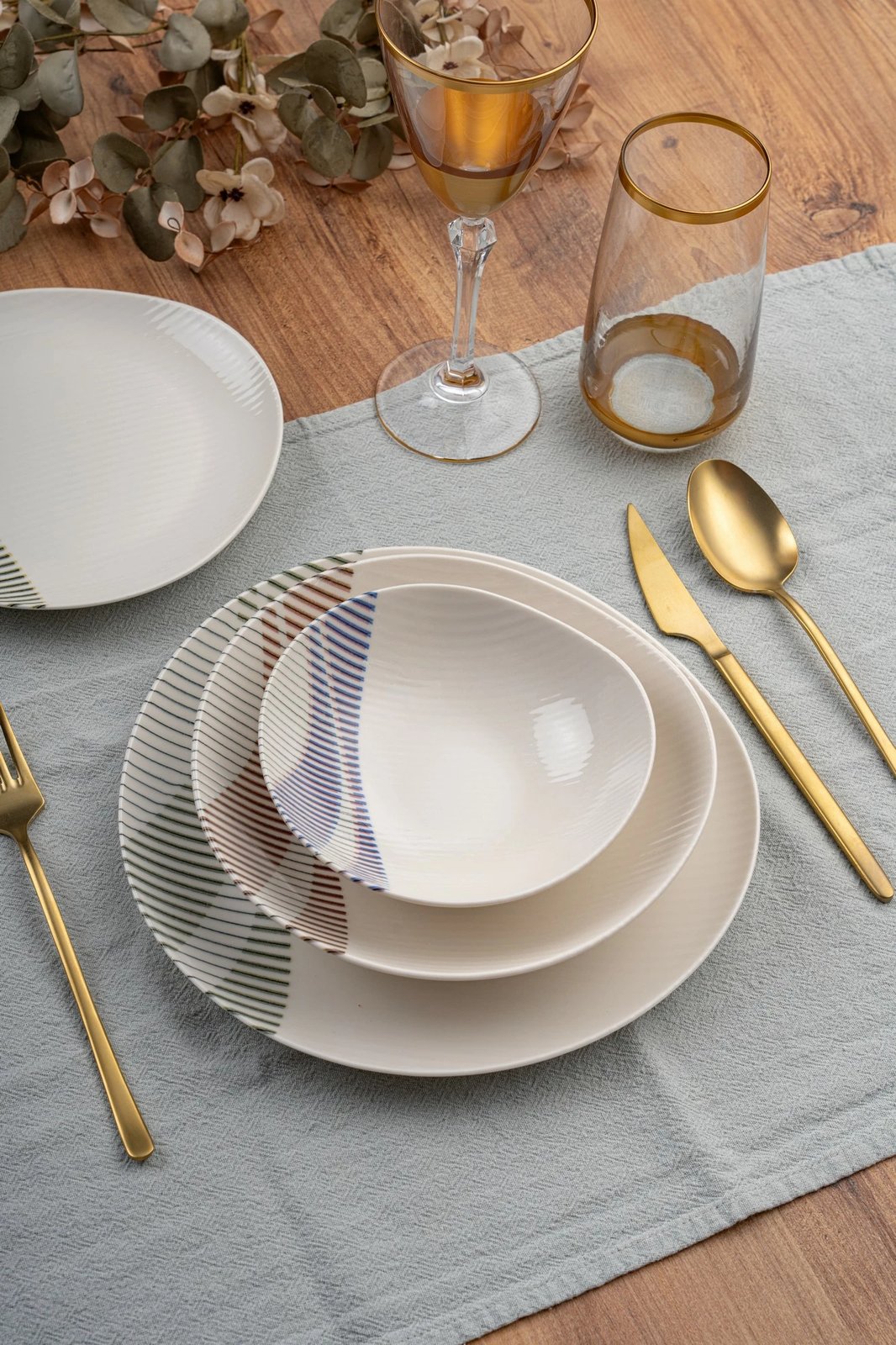 Set enësh për drekë (24 copë), Hermia Concept, GBSRD24KY4R3095