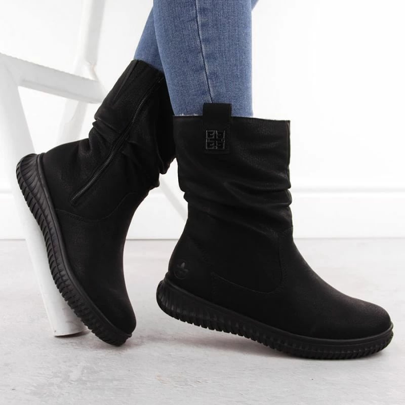 Çizme Rieker femra, të zeza