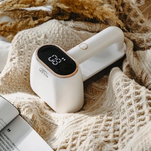 Makinë heqëse pushash Adler AD 9622, dy koka, LCD, 3 shpejtësi, depozitë 140 ml, bateri 1800 mAh, USB-C, e bardhë me ari