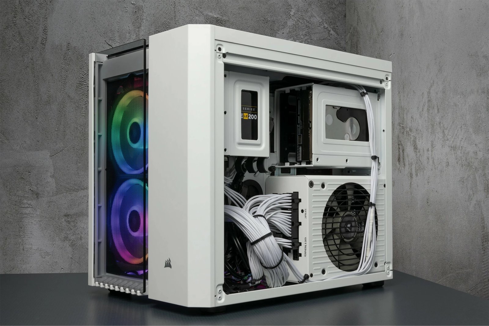 Kasë Corsair Crystal 280X, micro ATX, xham i temperuar, e bardhë Kasë Corsair Crystal 280X, micro ATX, xham i temperuar, e bardhë
