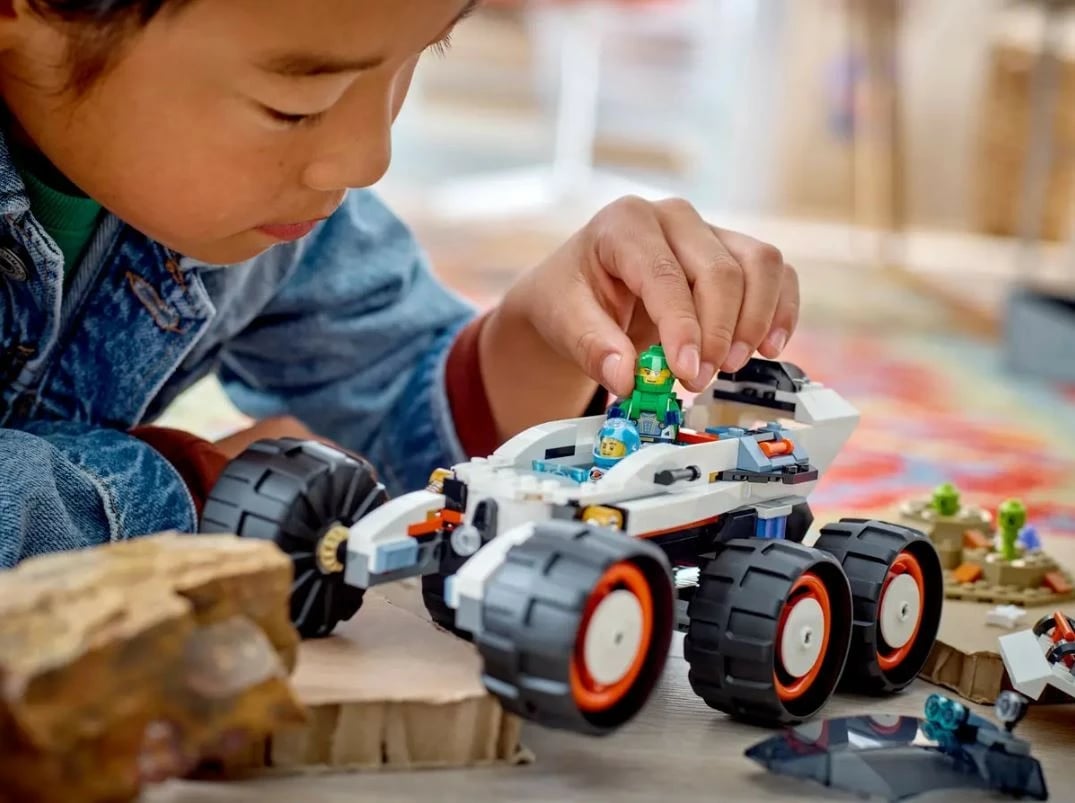 Set ndërtimi LEGO City 60431 Space Rover dhe Eksplorimi i Jetës Hapësinore, 311 pjesë