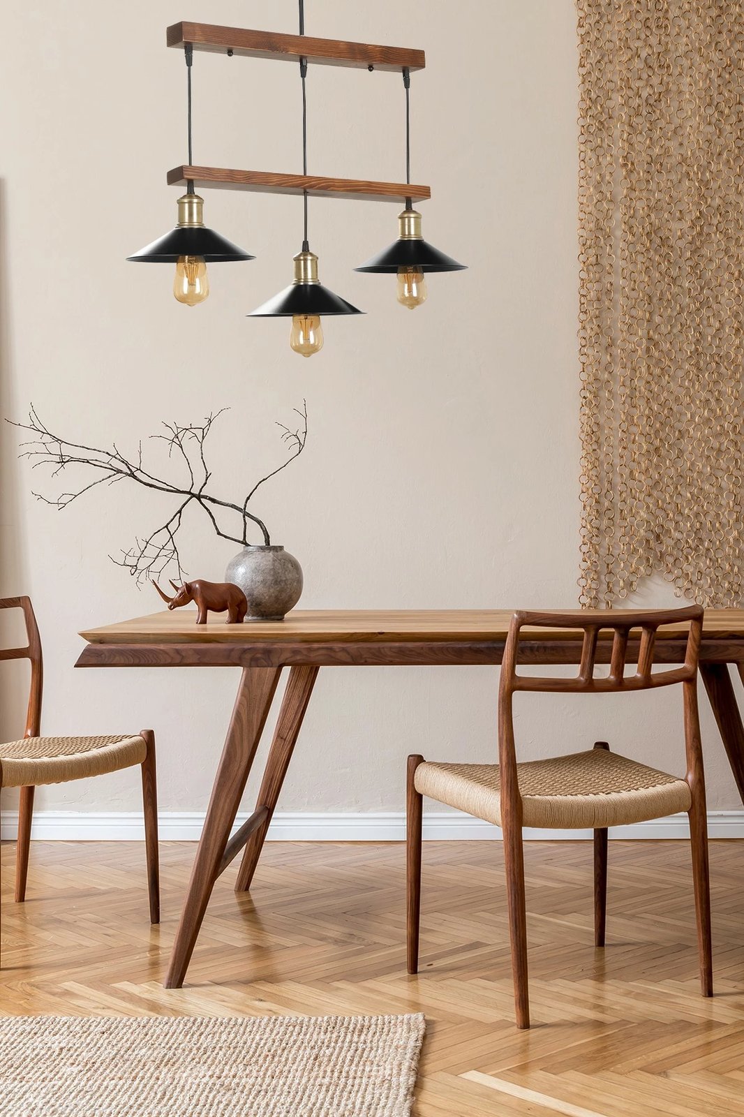 Llambë tavani Opviq, trup druri, 8362-3, kafe dhe e zezë