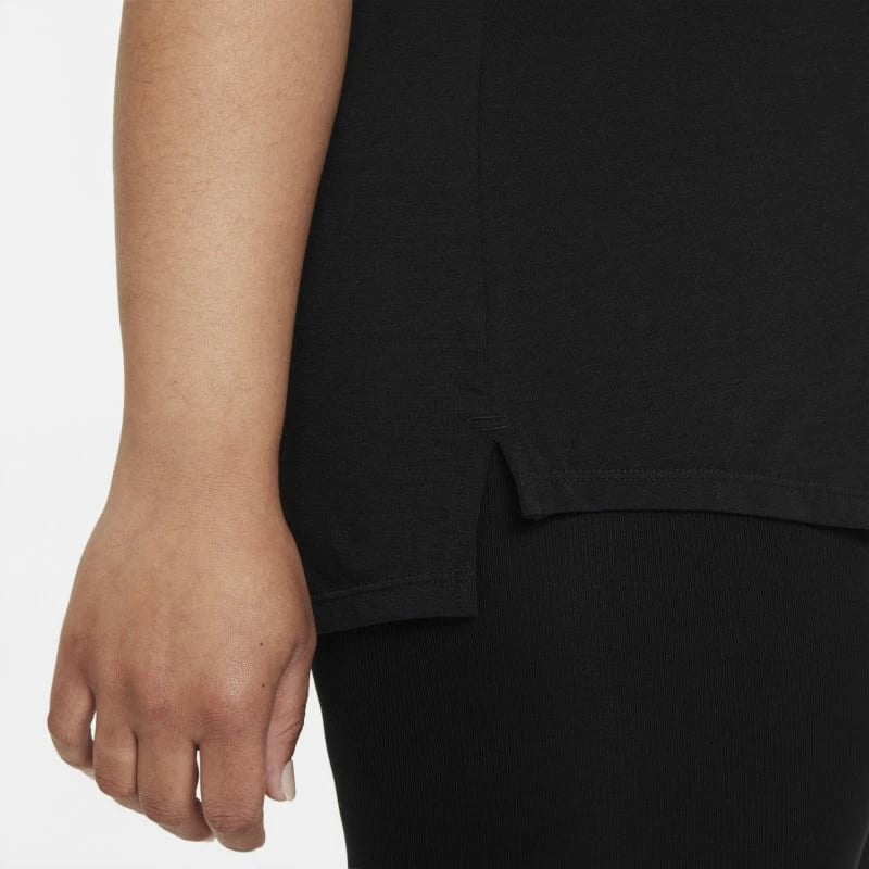Maicë për femra Nike, e zezë