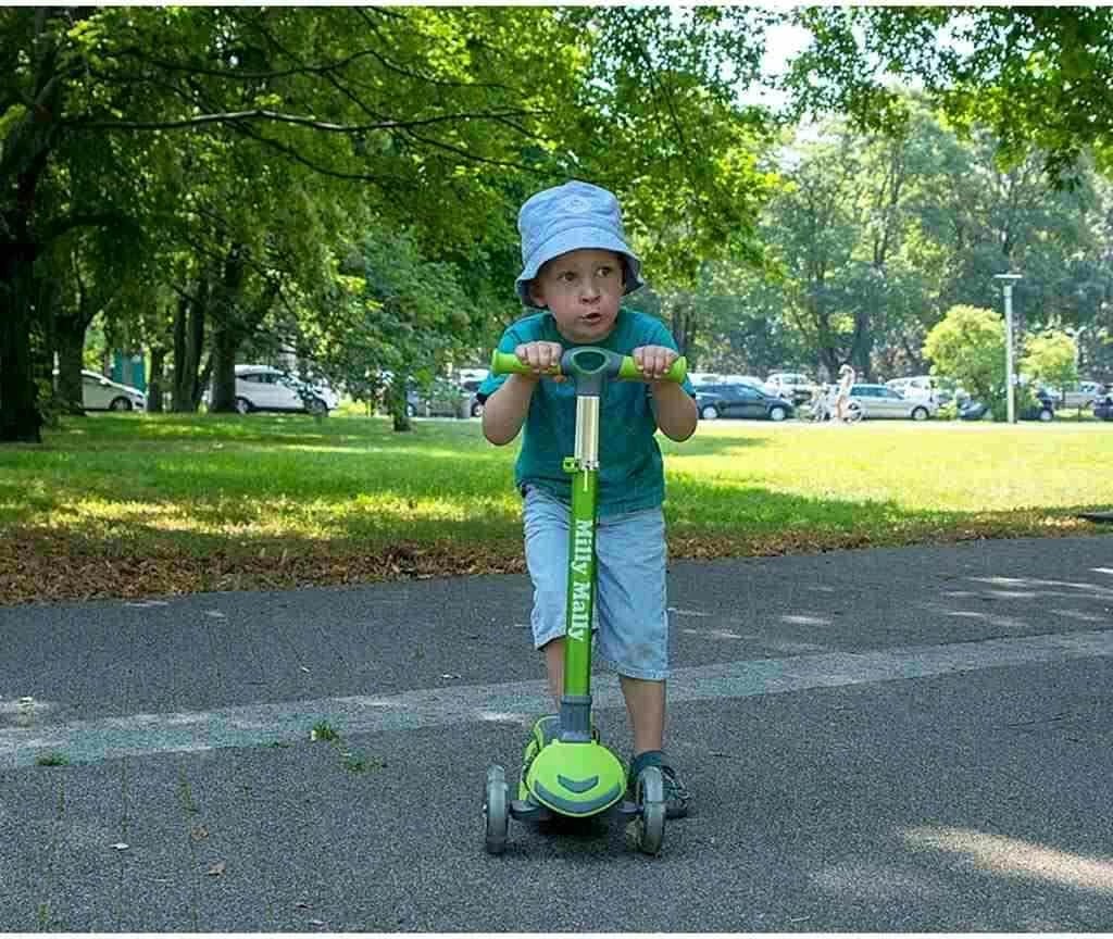 Trotinet fëmijësh, Milly Mally Boogie, 3 rrota me drita, timon me 3 nivele, deri 50 kg, moshat 3+, e kuqe