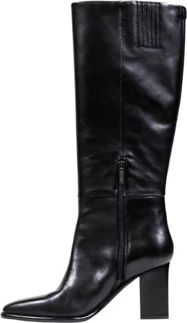 Çizme Guess femra të zeza