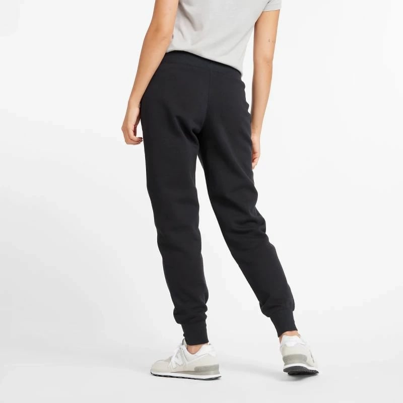 Pantallona sportive për femra New Balance, të zeza