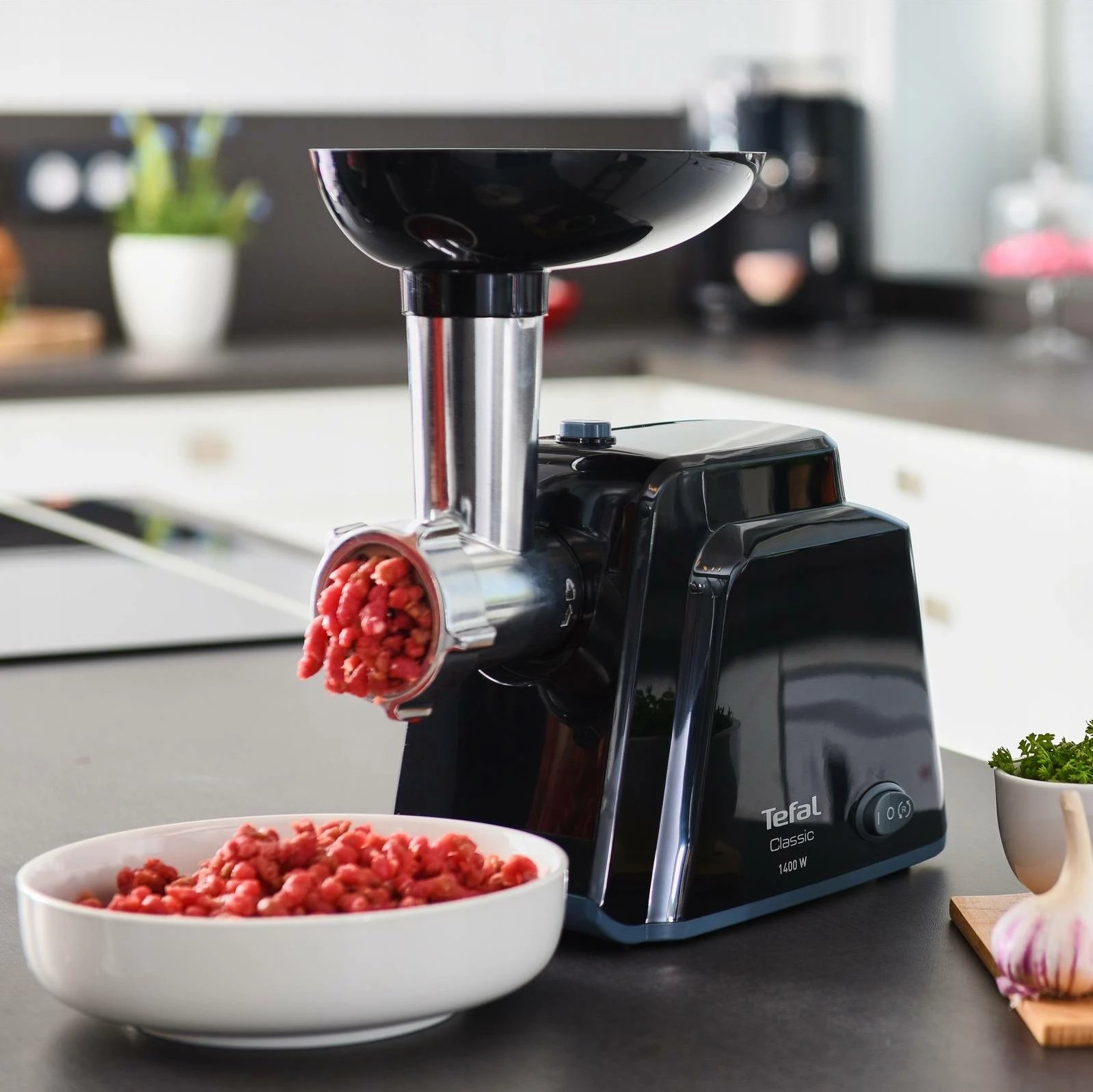 Mulli mishi, Tefal, NE477838, 2000 W, 2.3 kg/min, set 9‑në‑1, i zi