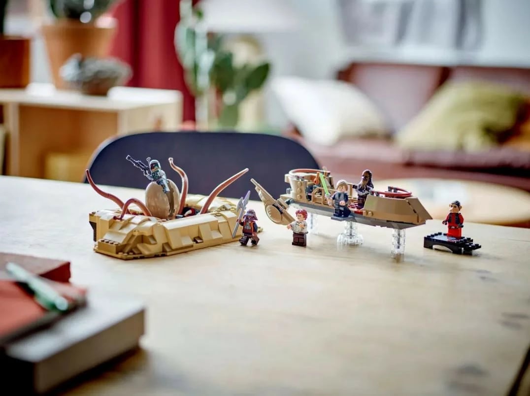 Set LEGO Star Wars 75396 Desert Skiff & Sarlacc Pit, 558 pjesë