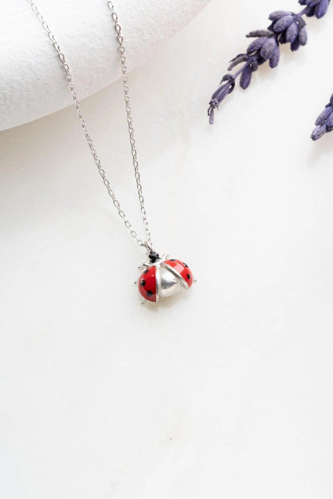 Varëse argjendi me buburrec, Jumeon, NRZ999225