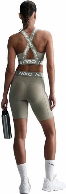 Shorce për femra Nike, të gjelbra