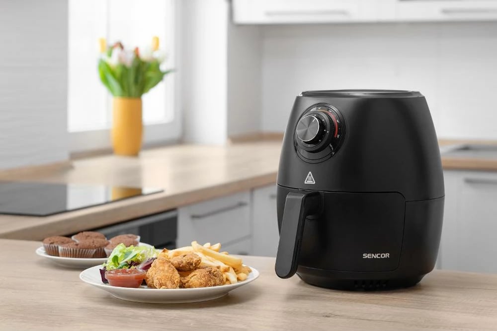 Fritezë Sencor SFR 3130BK, 3.5 L, e zezë