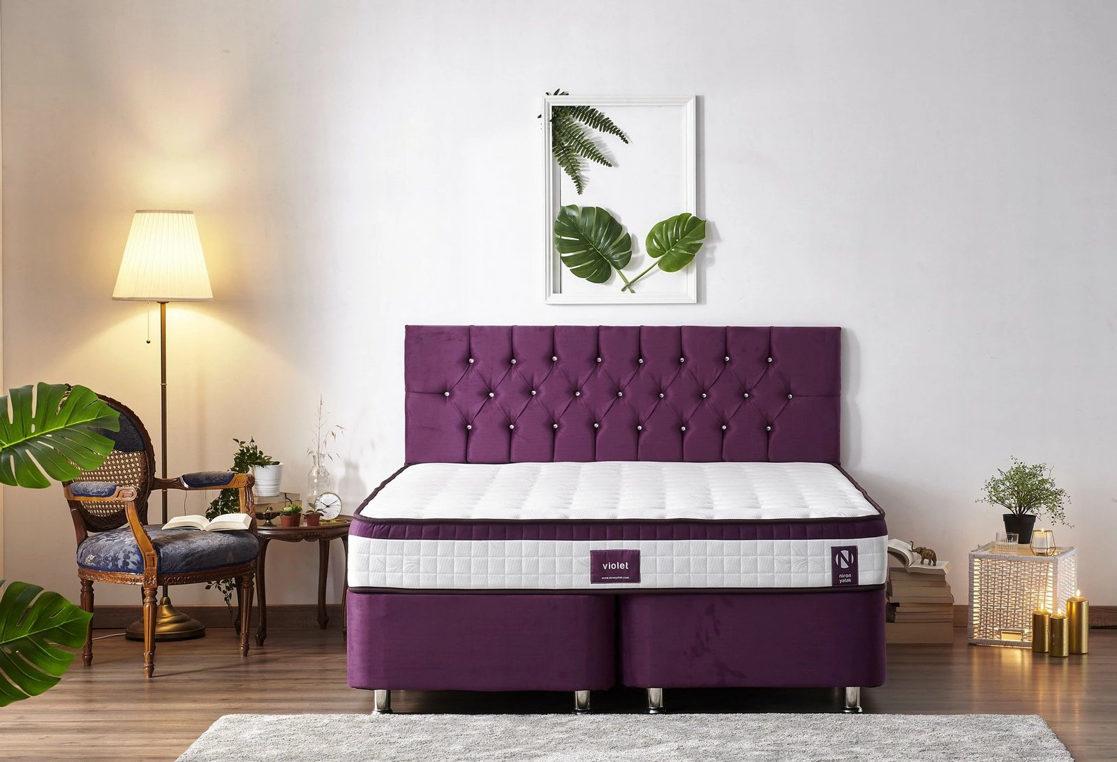 Madrac Violet, ngjyrë e bardhë dhe vjollcë, 200x200 cm, fortësi mesatare, Skye Decor