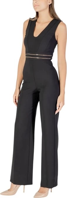 Kominoshe Rinascimento femra, e zezë Kominoshe Rinascimento femra, e zezë