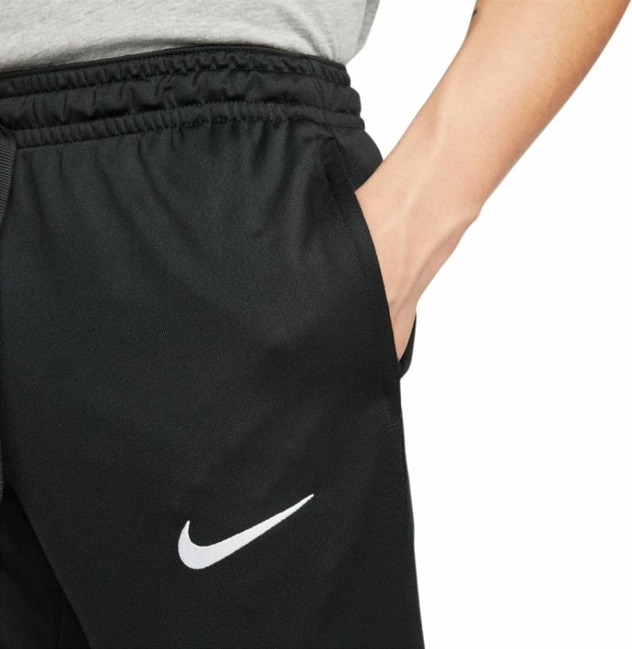 Pantallona sportive Nike për meshkuj, të zeza
