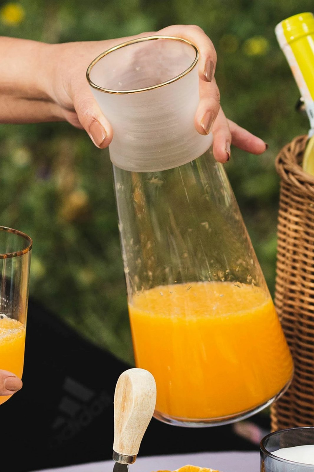 Shishe prej qelqi, ngjyrë ari, Hermia Concept, Nish