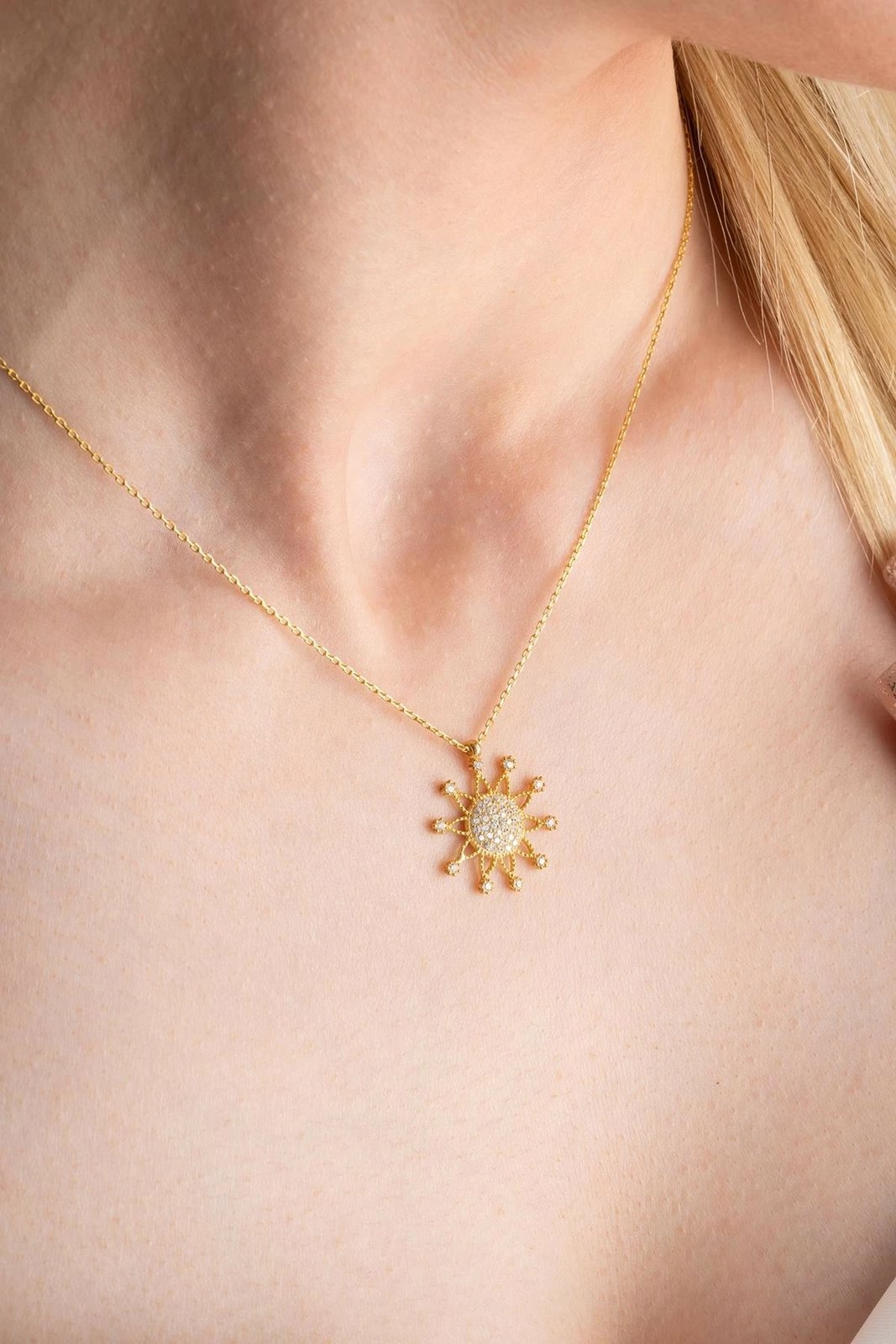 Varëse e artë prej argjendi, Jumeon, NRZ999079