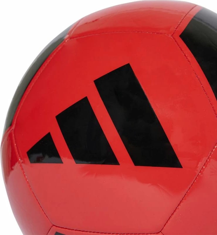 Top futbolli adidas, kuqezi