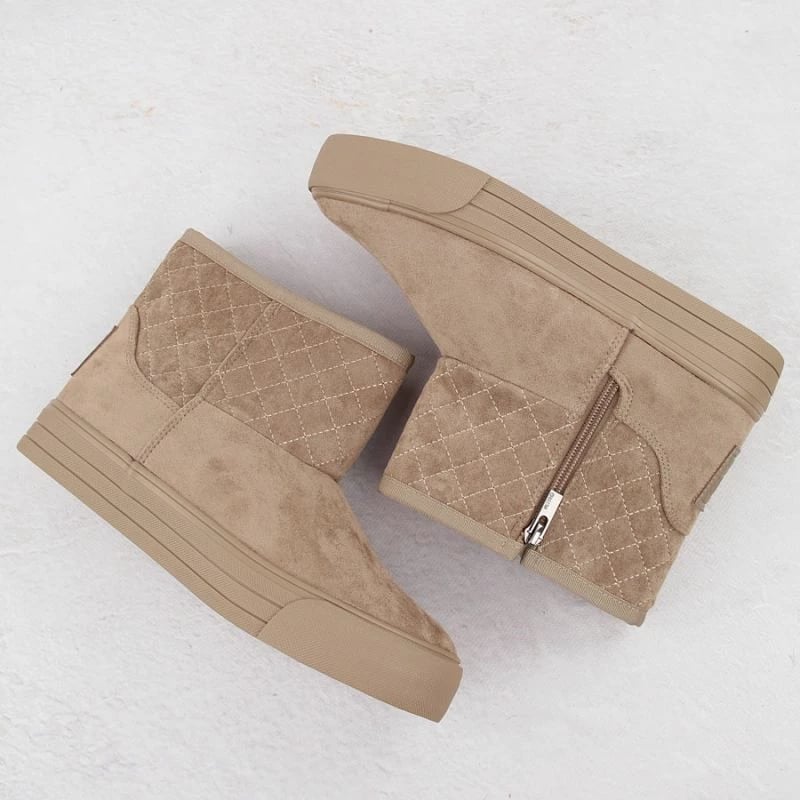 Çizme për femra Big Star, bezhë