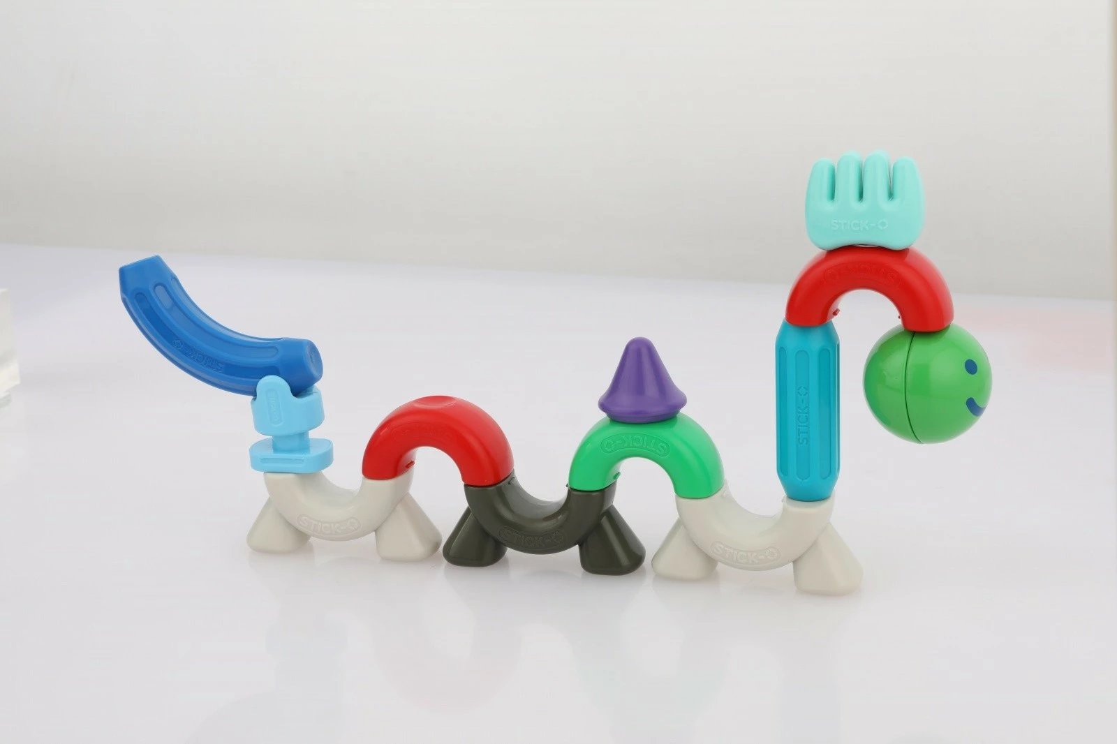 Set lodrash magnetike Magformers Stick-o Cat and Dog, 27 pjesë, për fëmijë, shumëngjyrëshe
