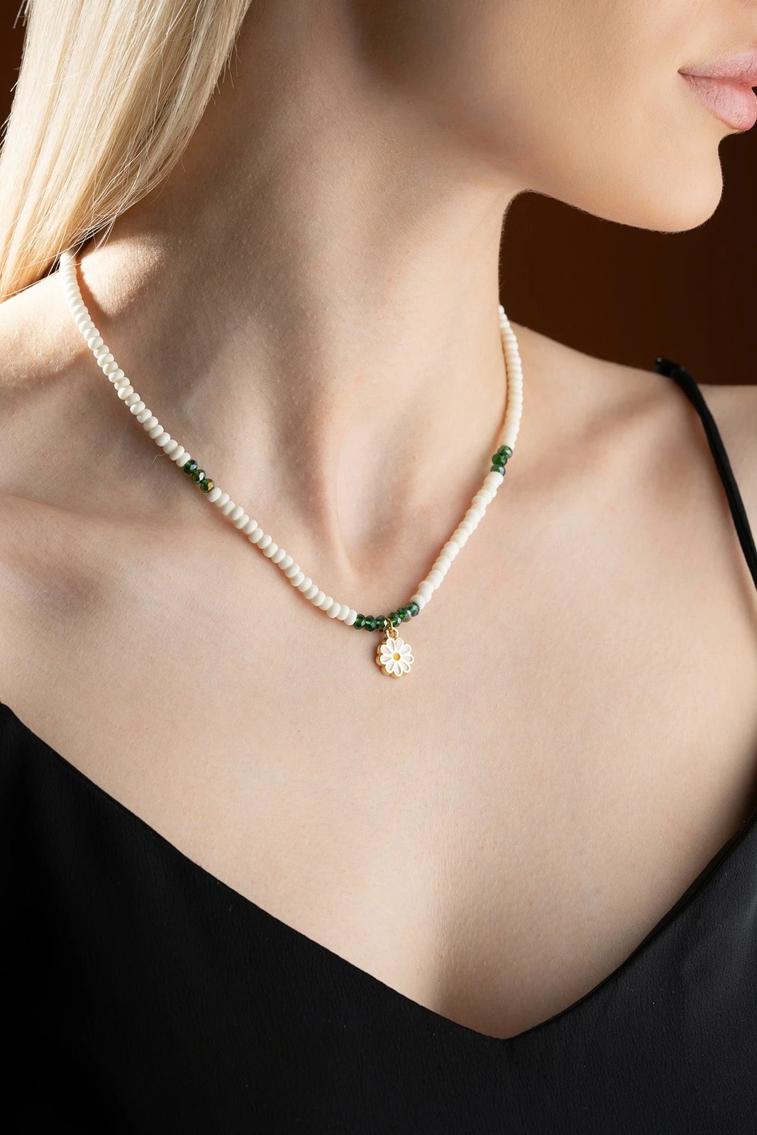 Varëse Jumeon, e bardhë dhe e gjelbër, B235524