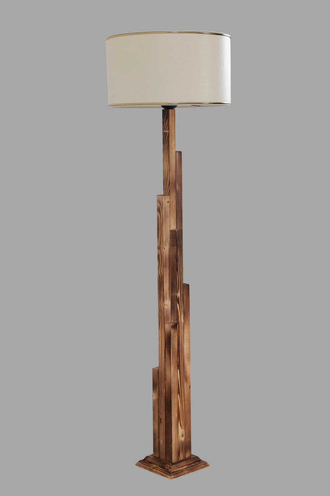 Llambë dyshemeje Opviq, trup druri, kapak stof, ngjyrë bakri, 165cm