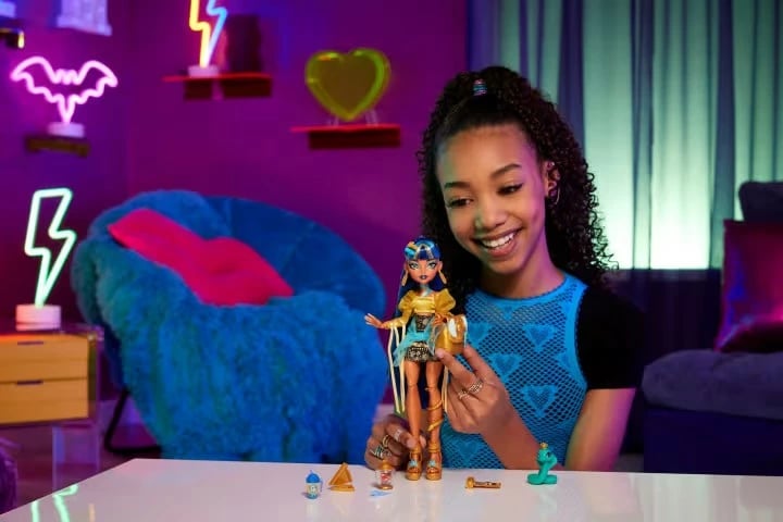 Kukull Monster High Mattel Cleo de Nile HXH74 me aksesorë