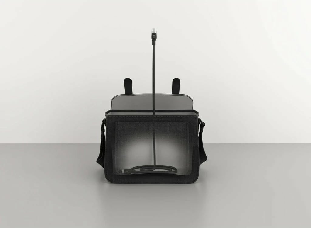 Kabllo USB-C Targus 2M, 240W, silikon, e zezë