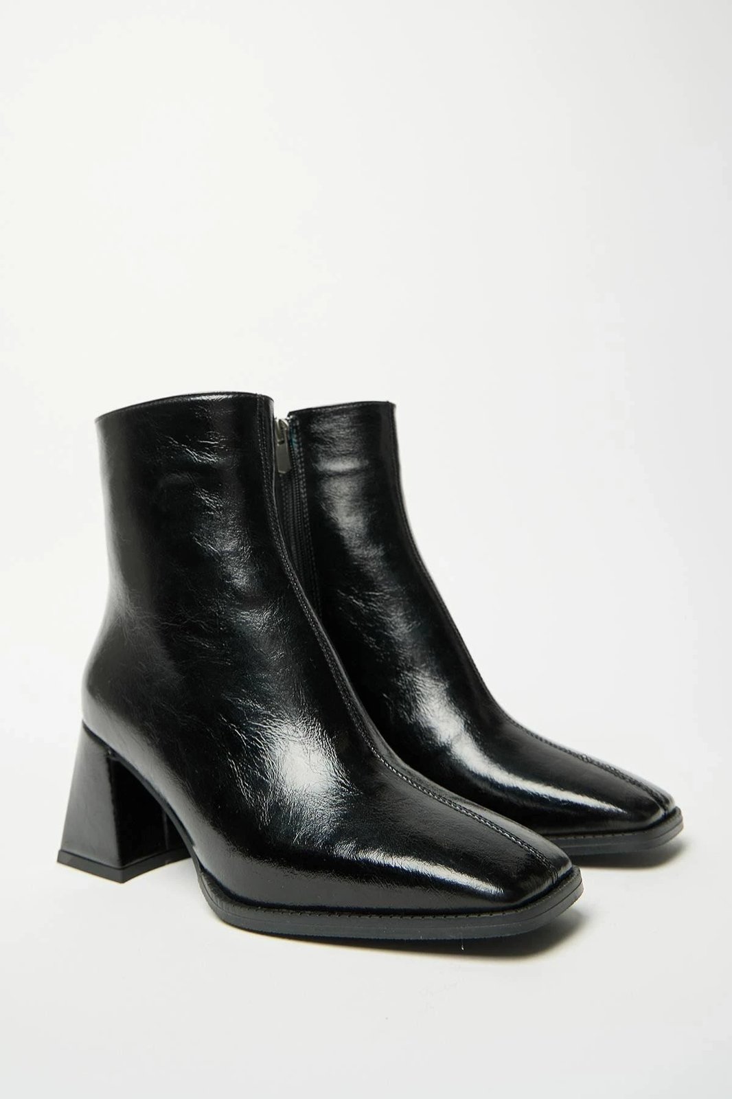 Çizme për gra, ngjyrë e zezë, Jumeon, MK1345025KR20-004