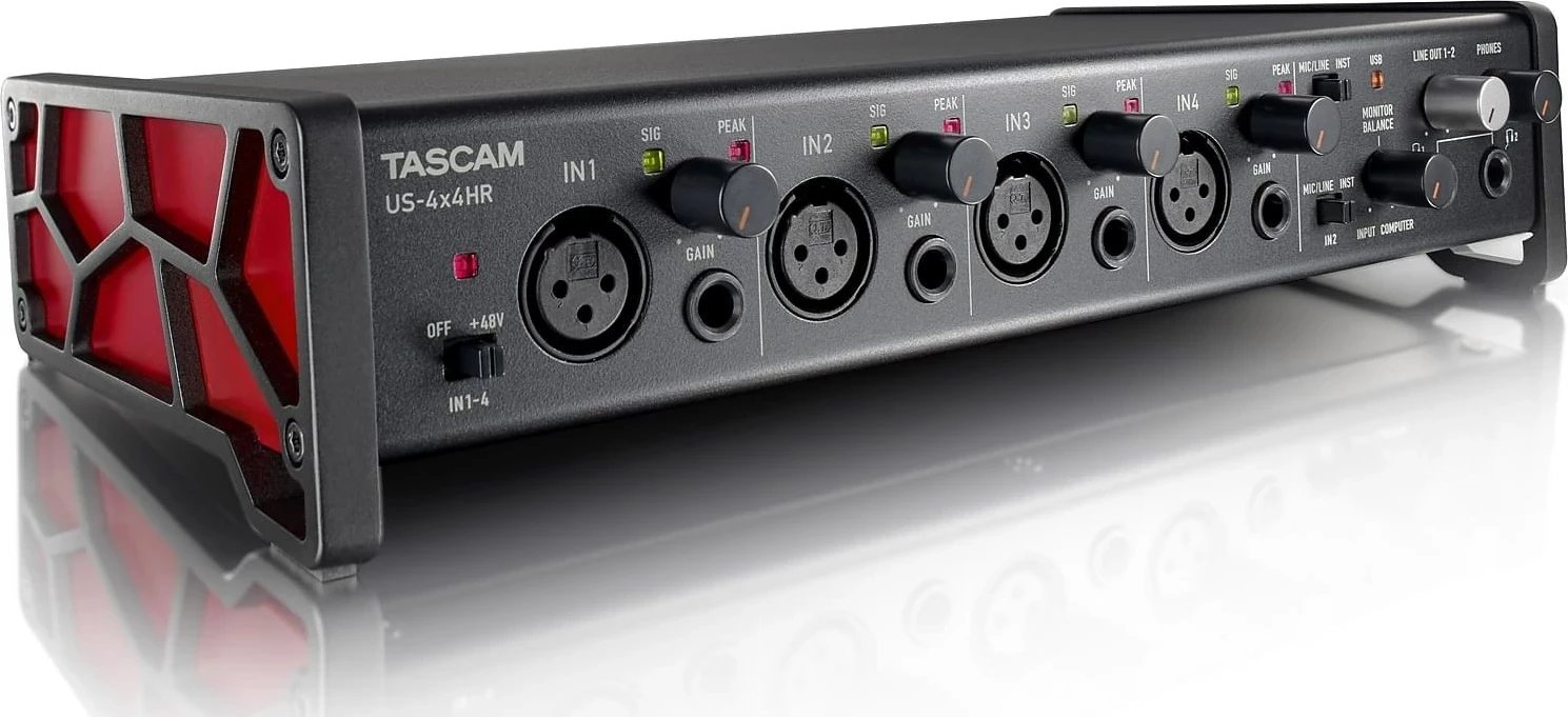 Audio interface TASCAM US-4X4HR, 4 hyrje XLR, USB, i zi