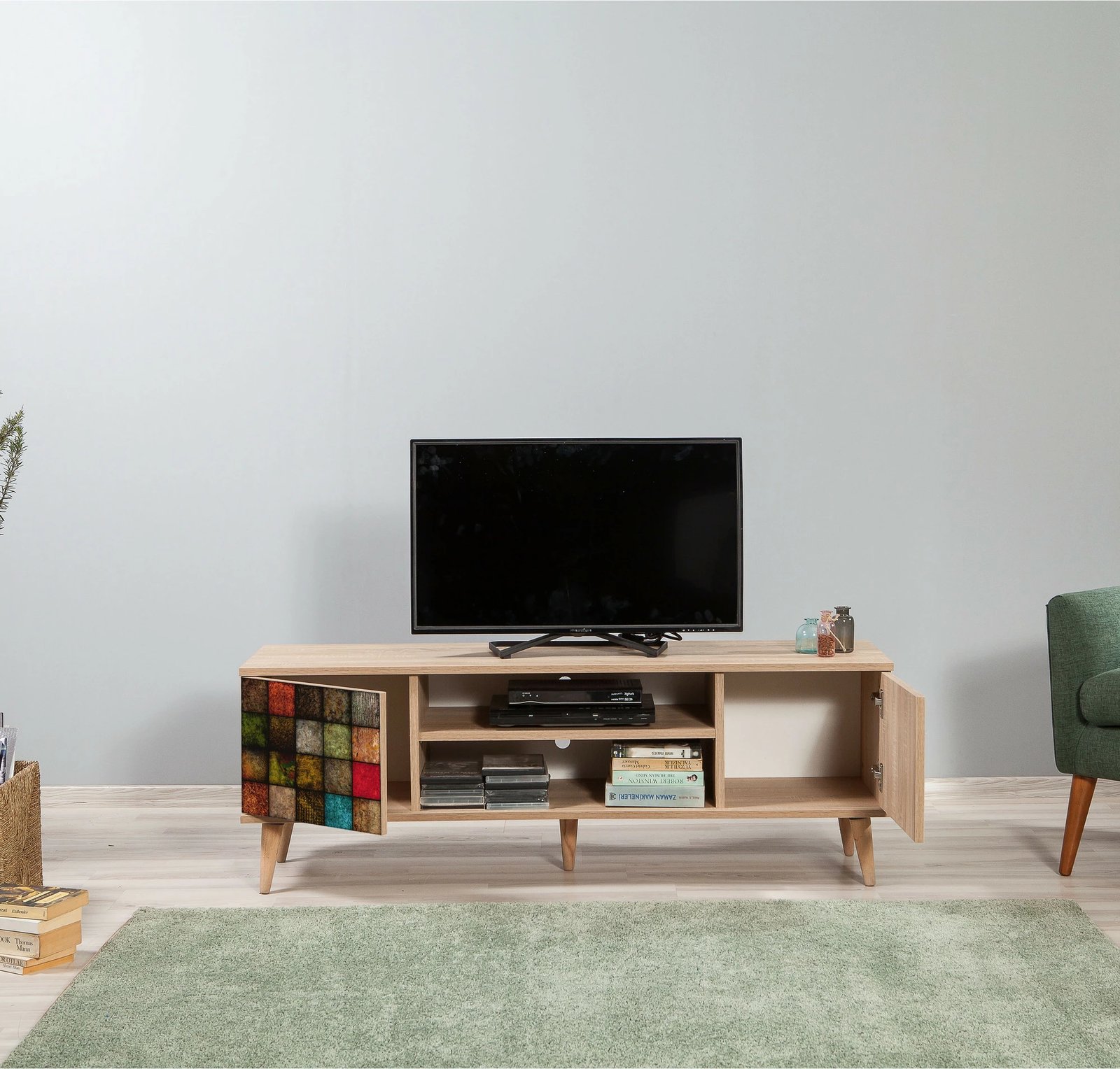 Komodë TV Hanah Home, Truva-723, ngjyrë lisi Sonoma