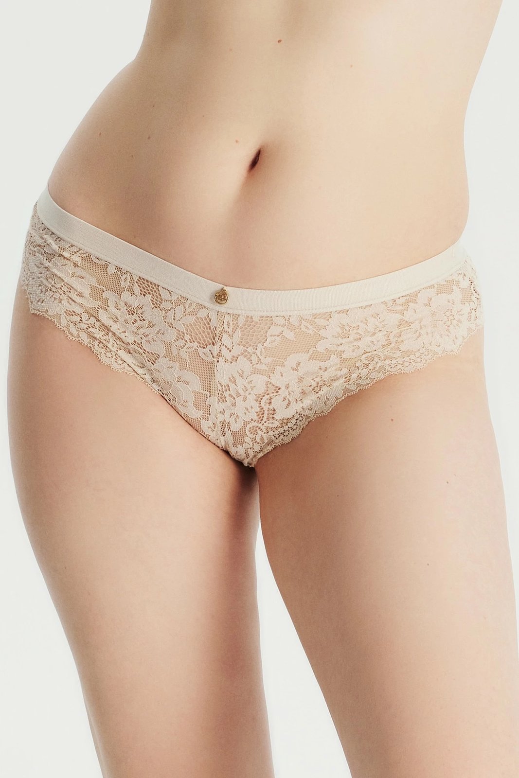 Tanga dantelle ngjyrë bezhë Jumeon