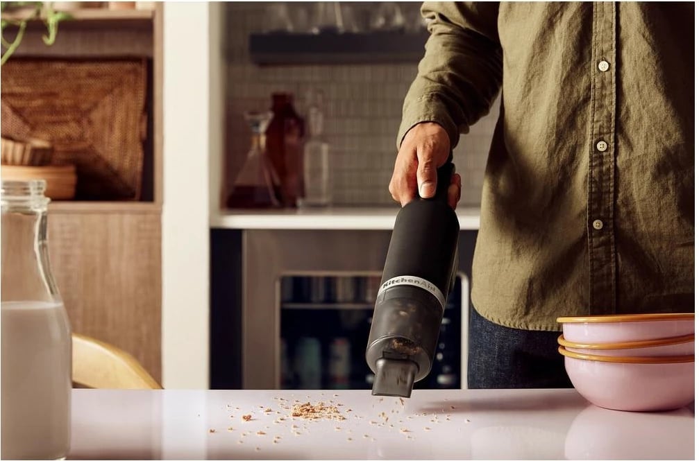 Fshesë dore KitchenAid 5KKVR100BM, pa kabllo, pa bateri, mat e zezë