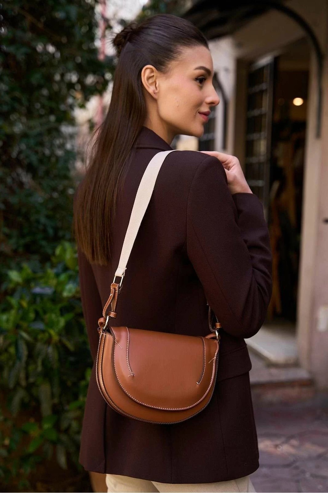 Çantë dore Zoozie Bags, ngjyrë tan, MK1020225SV10-008