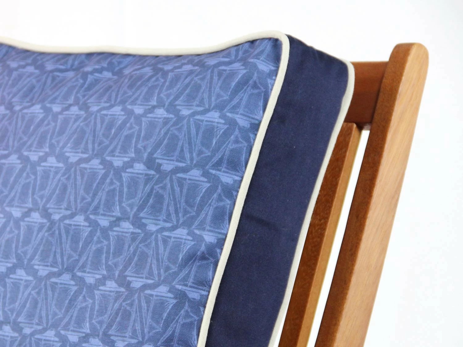 Jastëk dekorativ Aberto Design, YM1119, shumëngjyrësh, 42x42cm