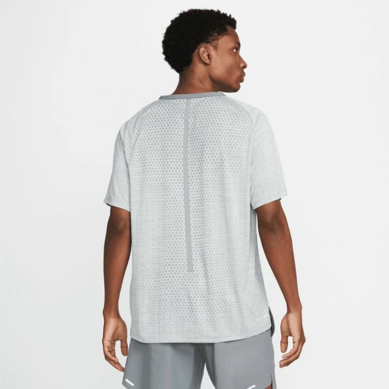 Maicë për vrapim për meshkuj Nike Dri-FIT ADV TechKnit Ultra, gri