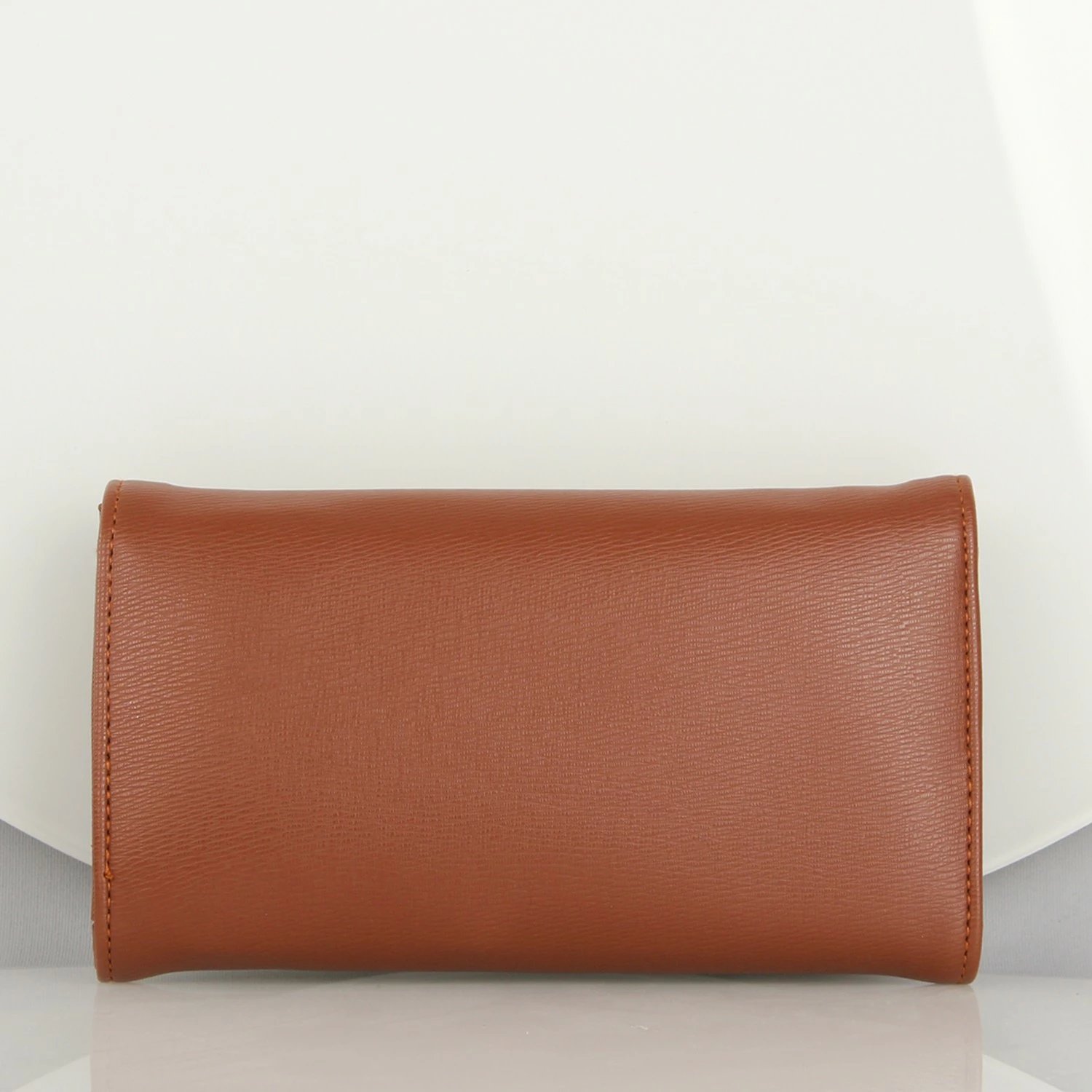 Kuletë crossbody prej lëkure, ngjyrë tan, zinxhir, Zoozie Bags, 1418