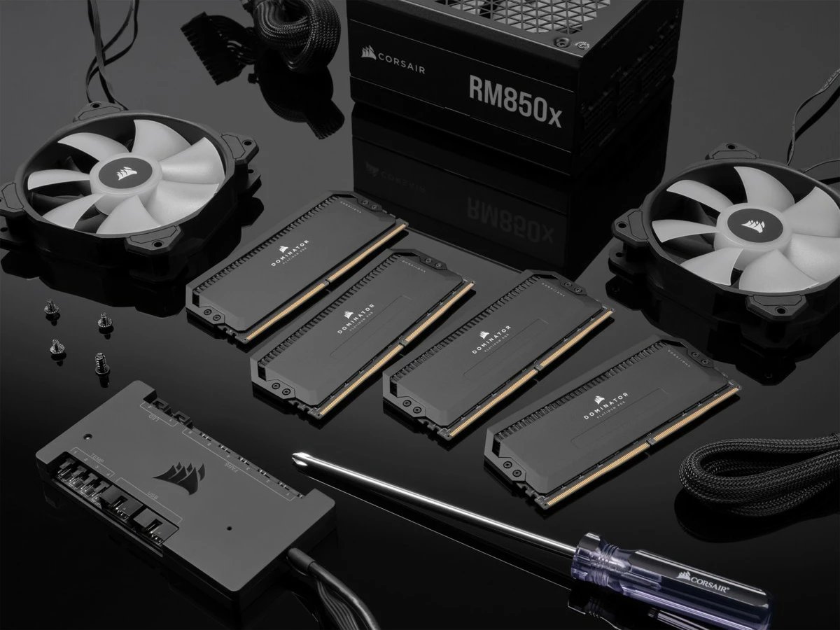 RAM Memorje Corsair Dominator Platinum RGB 64GB (2x32GB) DDR5 6600MHz, e zezë