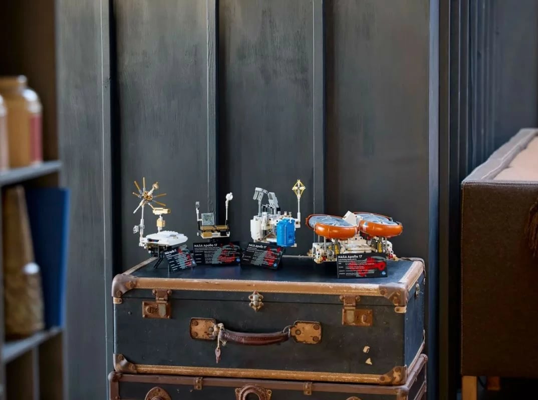 Set ndërtimi LEGO Technic NASA Apollo LRV 42182, 1913 pjesë, plastikë